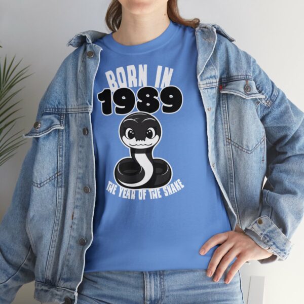 Born in the year of the Snake - Unisex Tee – Bild 9