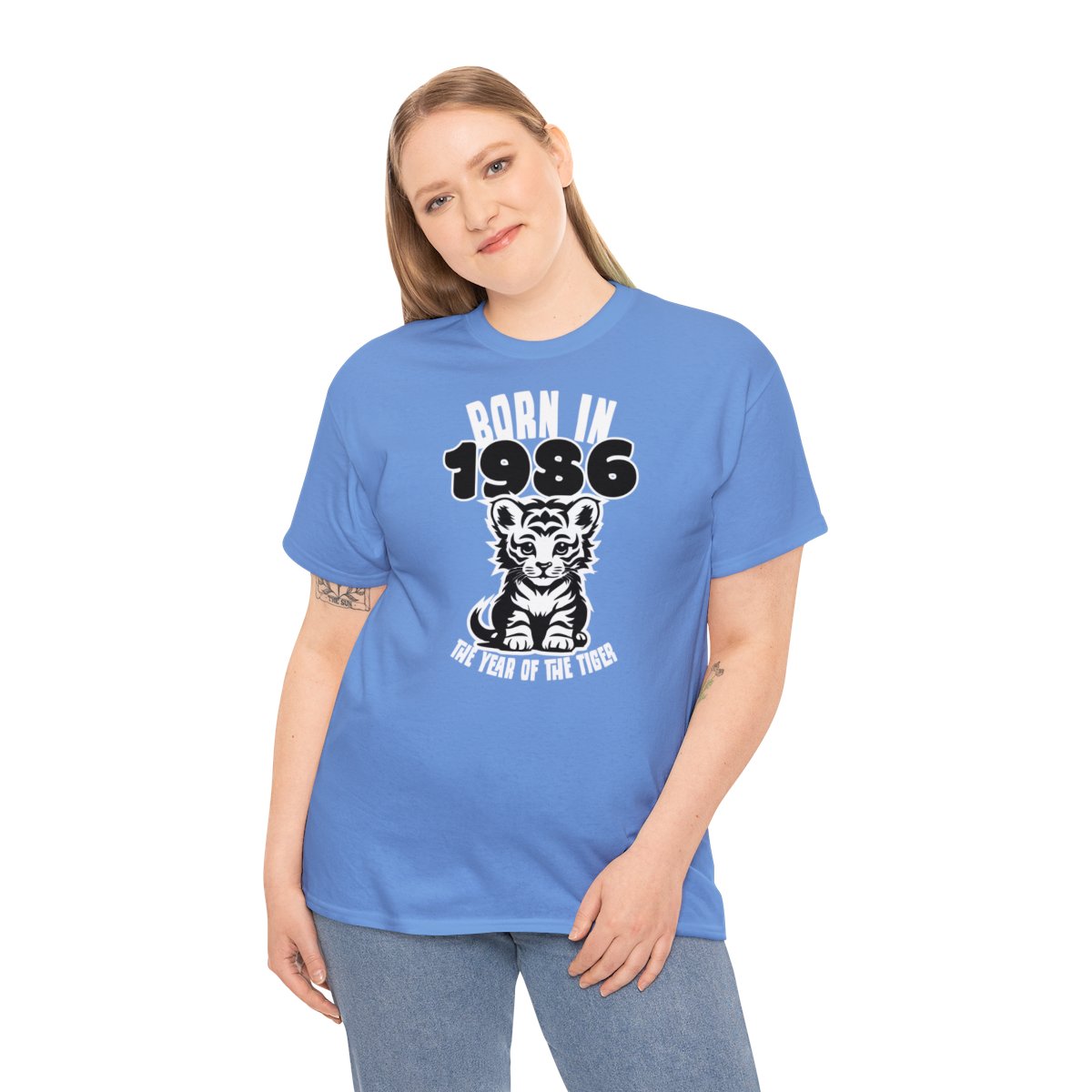 Born in the year of the Tiger - Unisex Tee – Bild 4