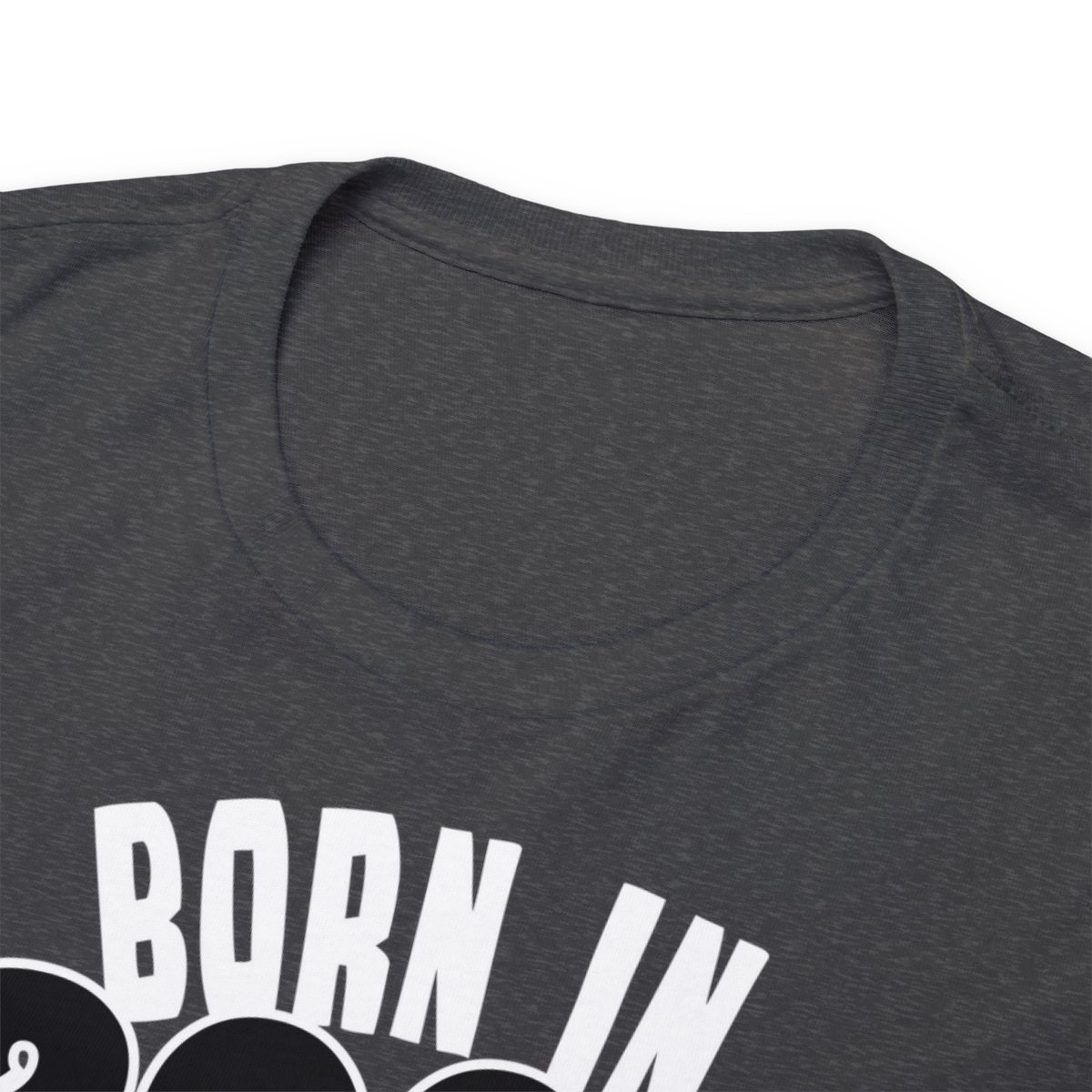 Born in the year of the Dragon - Unisex Tee – Bild 47