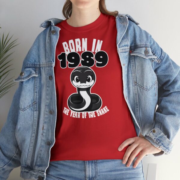 Born in the year of the Snake - Unisex Tee – Bild 81