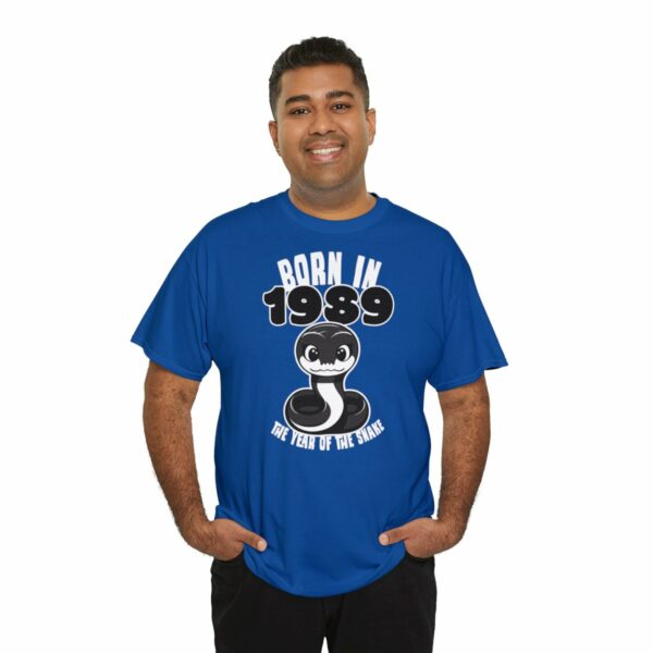 Born in the year of the Snake - Unisex Tee – Bild 56
