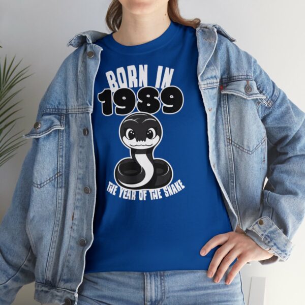 Born in the year of the Snake - Unisex Tee – Bild 57