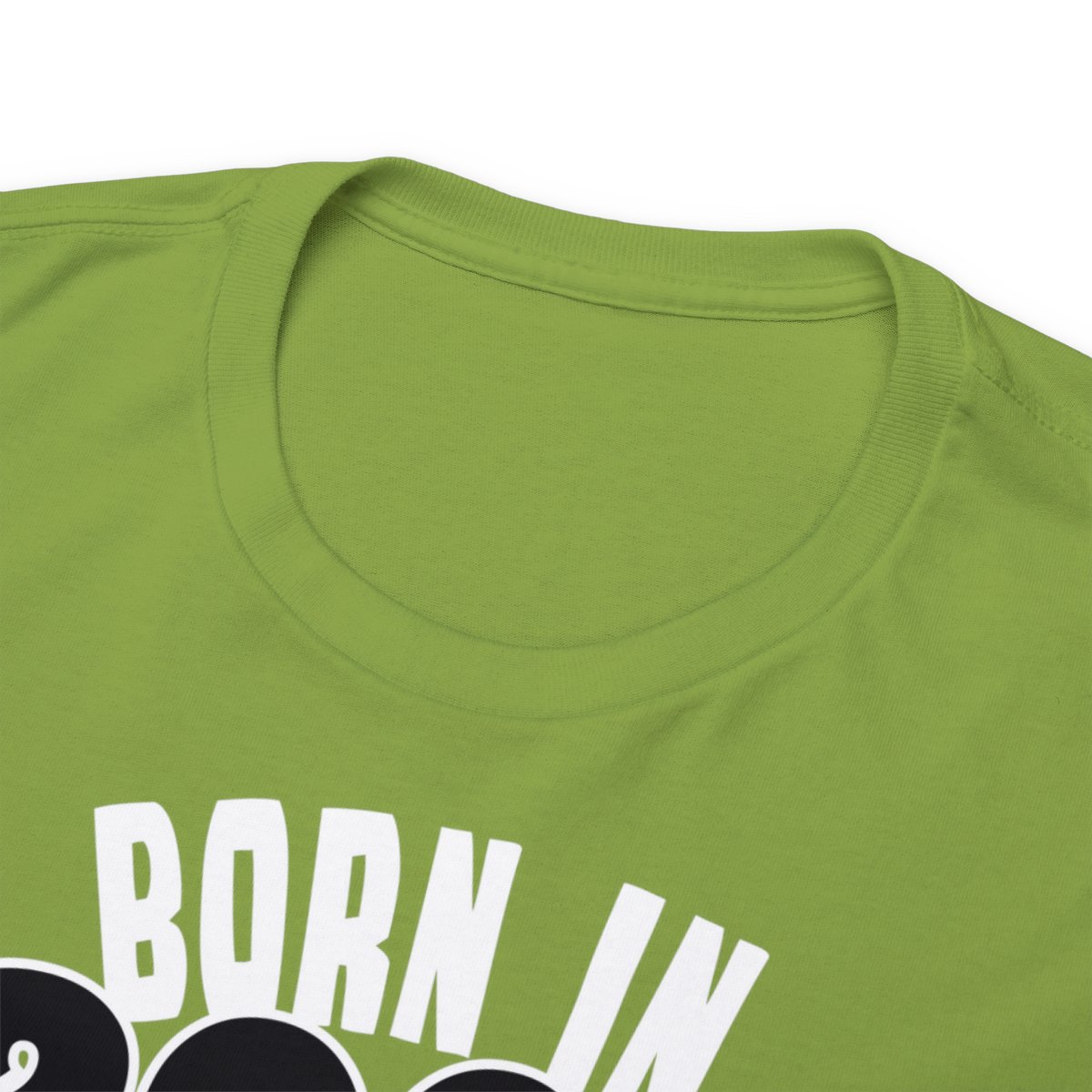 Born in the year of the Dragon - Unisex Tee – Bild 35