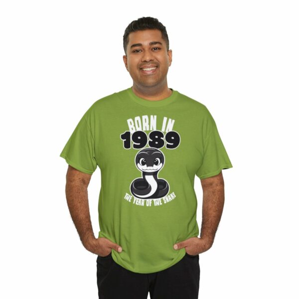 Born in the year of the Snake - Unisex Tee – Bild 32